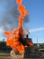 The witch is burning ....